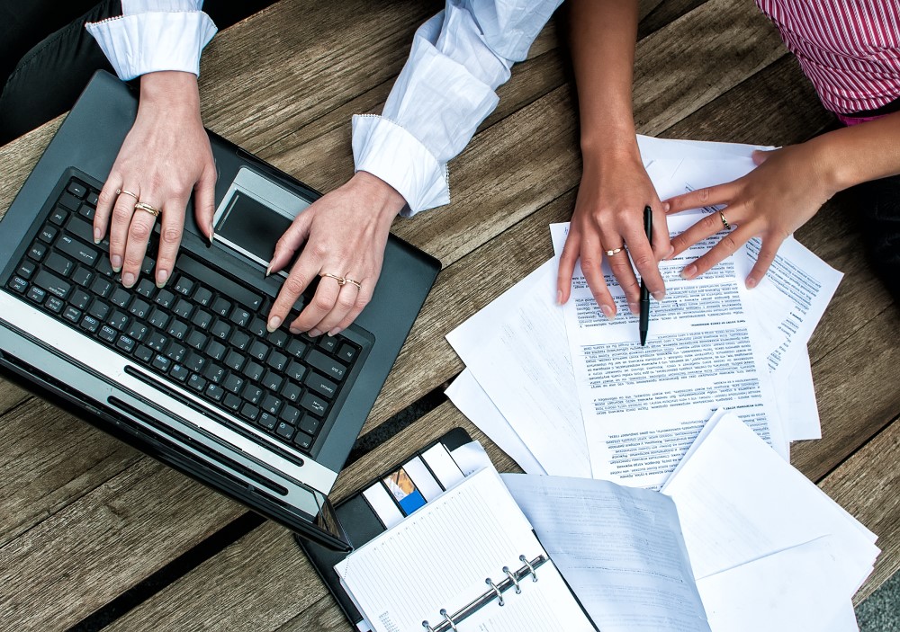 60a43b7699c64c1c6e19e476 Shutterstock 122573227